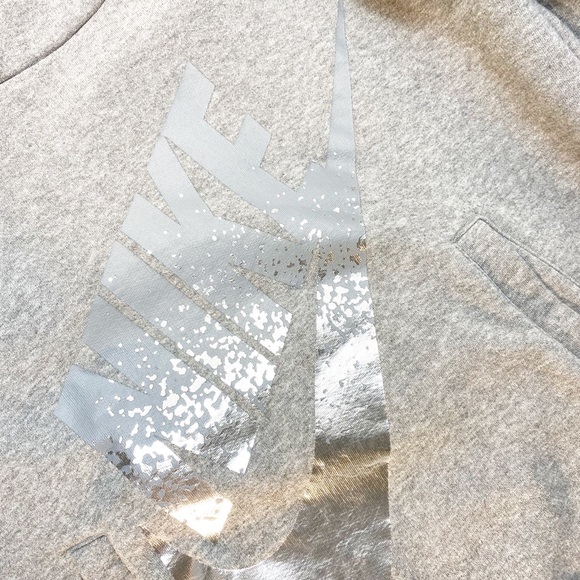 Nike Hoodie Sweatshirt With Silver Gray Spellout Medium - Picture 10 of 10